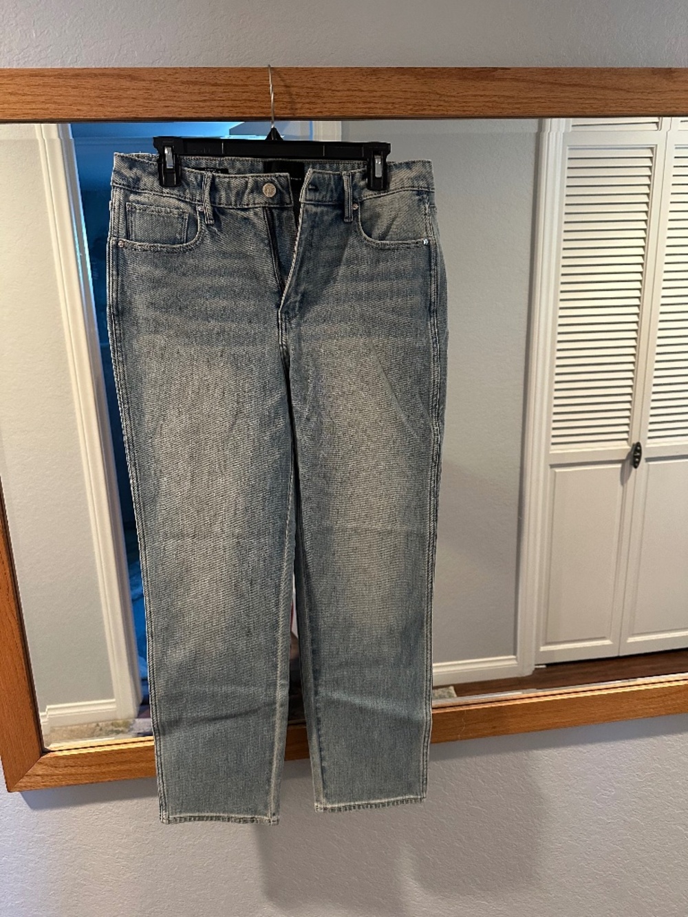 WHBM Women's Size 8 Classic high-rise straight leg jeans.